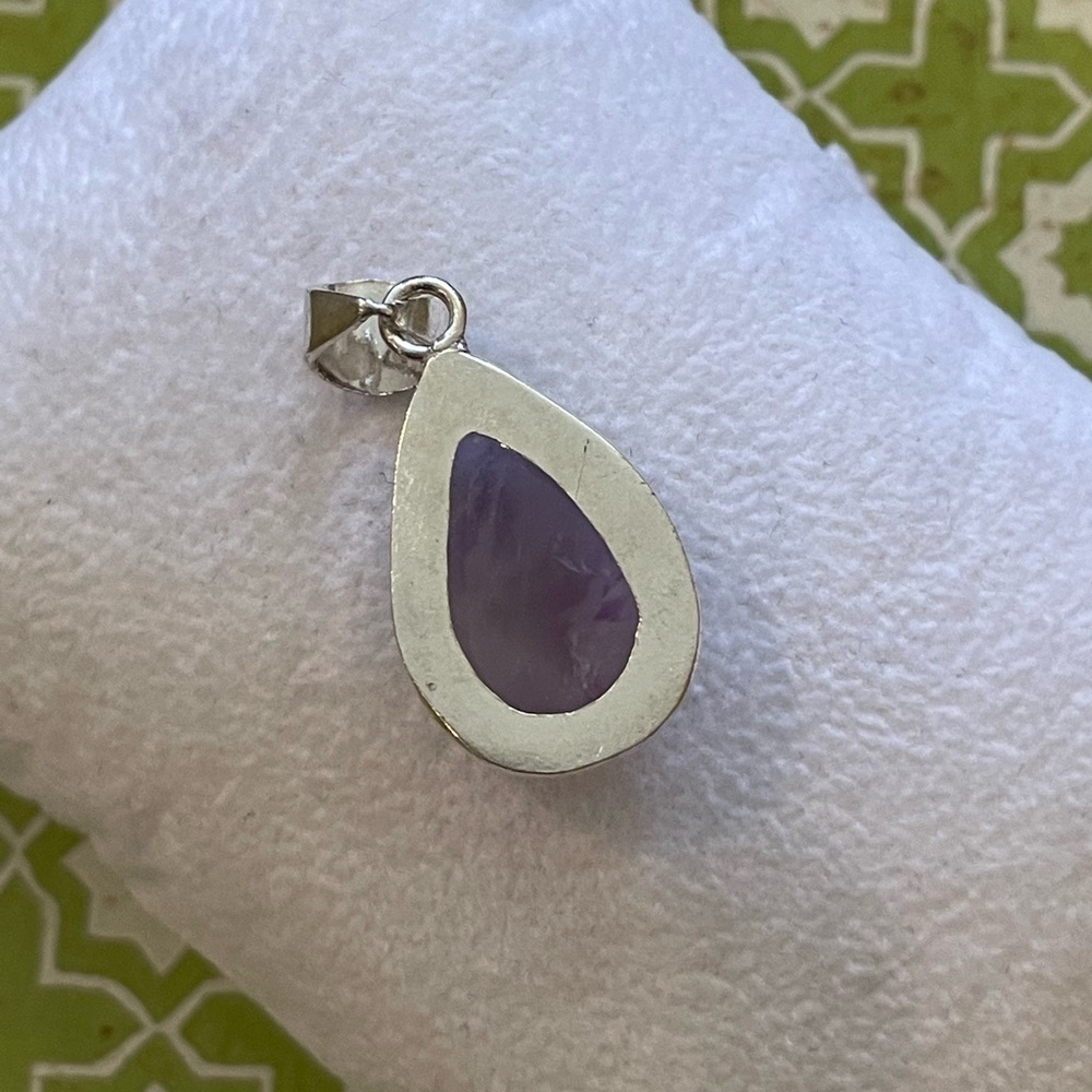 Natural Sage Amethyst Silver Plated Teardrop Pendant Light Purple – BRAND NEW - Picture 3 of 5